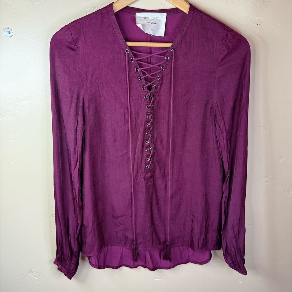 REVOLVE The Jetset Diaries Lace Up‎ Blouse Size XS Cranberry Grunge Careerwear